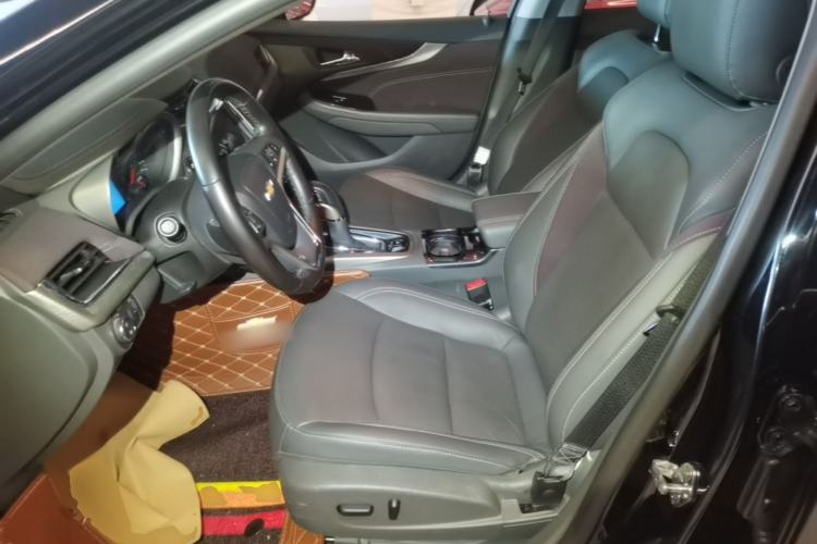 Used Chevrolet Malibu 2018 530T Automatic Luxury Edition Left Front Seat