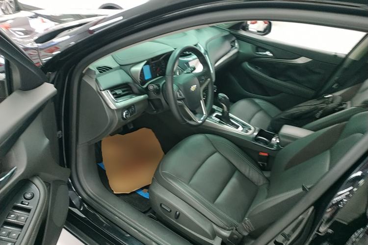 Used Chevrolet Malibu 2018 530T Automatic Luxury Edition Left Front Seat