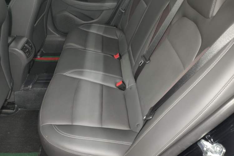 Used Chevrolet Malibu 2018 530T Automatic Luxury Edition Left Rear Seat