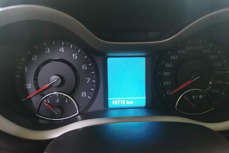 Used Chevrolet Malibu 2018 530T Automatic Luxury Edition Odometer Close Up