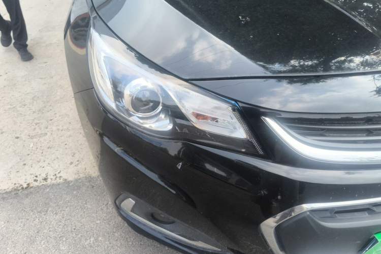 Used Chevrolet Malibu 2018 530T Automatic Fashion Edition Right Front Headlight