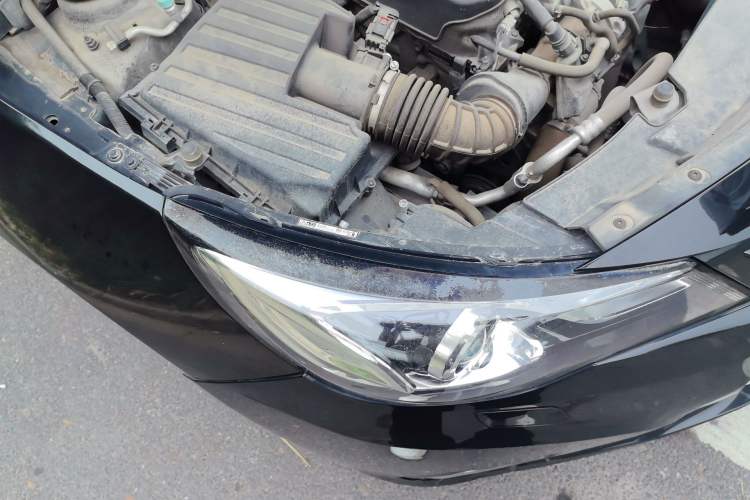 Used Chevrolet Malibu 2018 530T Automatic Luxury Edition Right Front Headlight