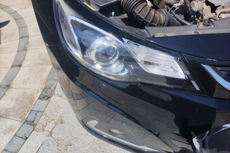 Used Chevrolet Malibu 2018 530T Automatic Luxury Edition Right Front Headlight