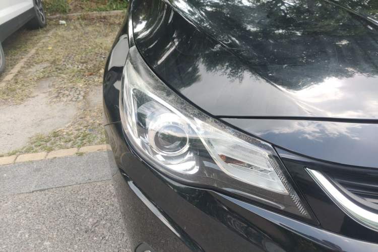 Used Chevrolet Malibu 2018 530T Automatic Fashion Edition Right Front Headlight