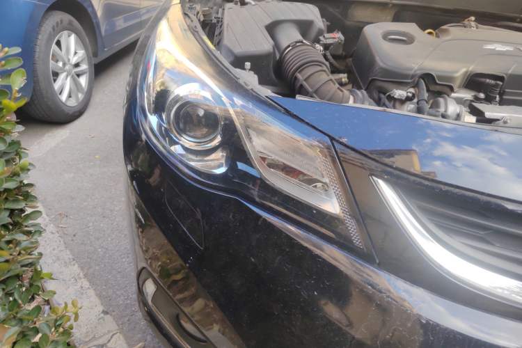 Used Chevrolet Malibu 2018 530T Automatic Luxury Edition Right Front Headlight