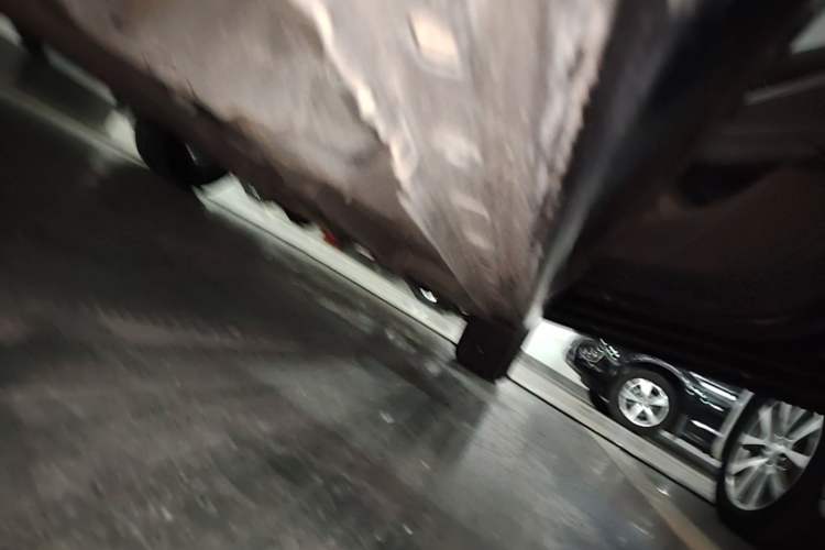 Used Chevrolet Malibu 2018 530T Automatic Fashion Edition Right Side Sill