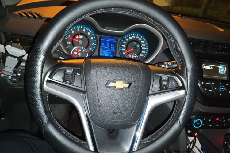 Used Chevrolet Malibu 2018 530T Automatic Fashion Edition Steering Wheel