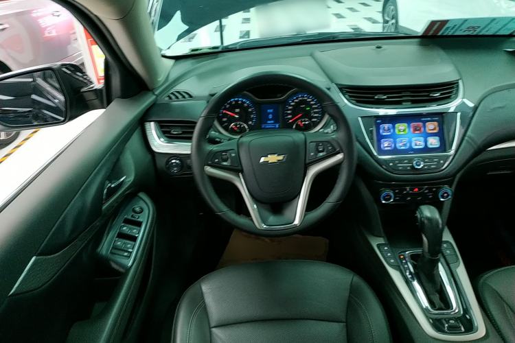 Used Chevrolet Malibu 2018 530T Automatic Luxury Edition Steering Wheel