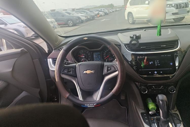 Used Chevrolet Malibu 2018 530T Automatic Luxury Edition Steering Wheel