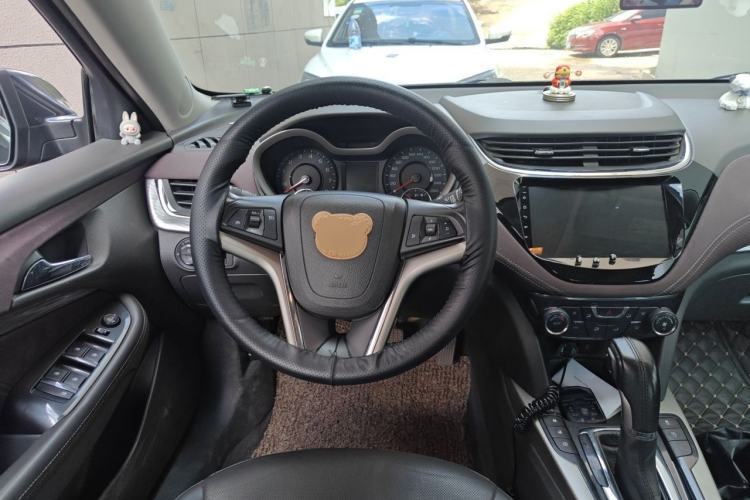 Used Chevrolet Malibu 2018 530T Automatic Fashion Edition Steering Wheel