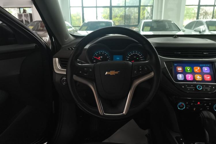 Used Chevrolet Malibu 2018 530T Automatic Luxury Edition Steering Wheel