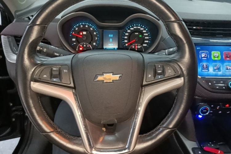 Used Chevrolet Malibu 2018 530T Automatic Luxury Edition Steering Wheel