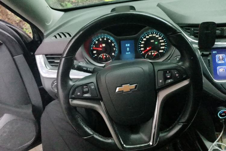Used Chevrolet Malibu 2018 530T Automatic Luxury Edition Steering Wheel
