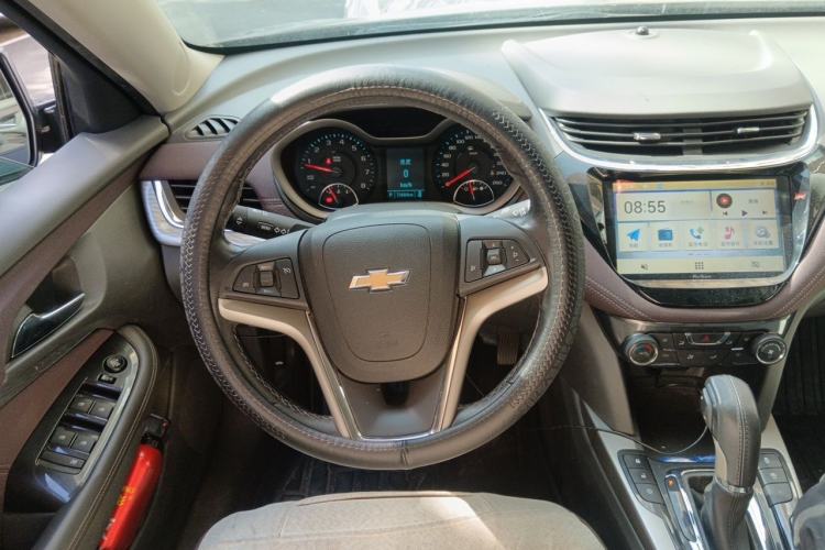 Used Chevrolet Malibu 2018 530T Automatic Fashion Edition Steering Wheel