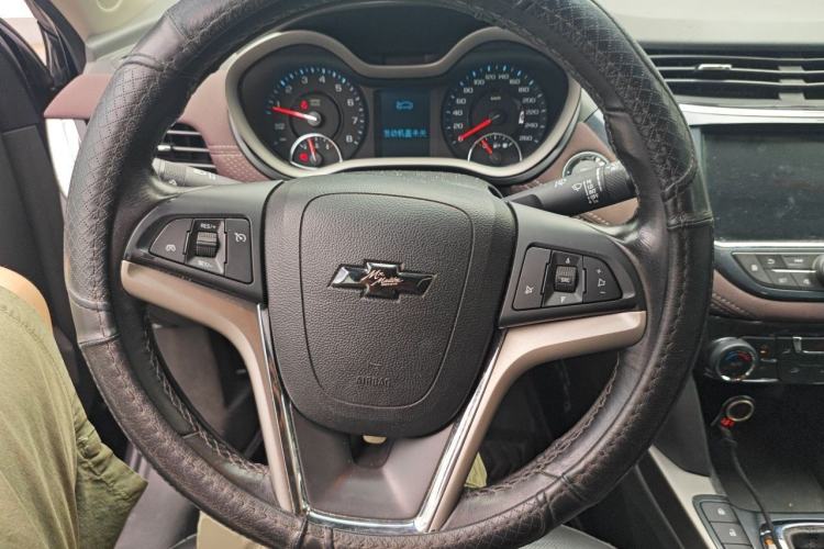 Used Chevrolet Malibu 2018 530T Automatic Luxury Edition Steering Wheel