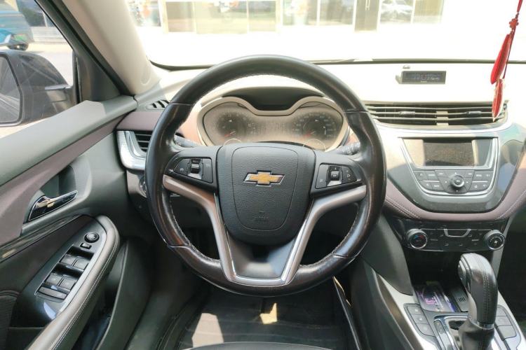 Used Chevrolet Malibu 2018 530T Automatic Fashion Edition Steering Wheel