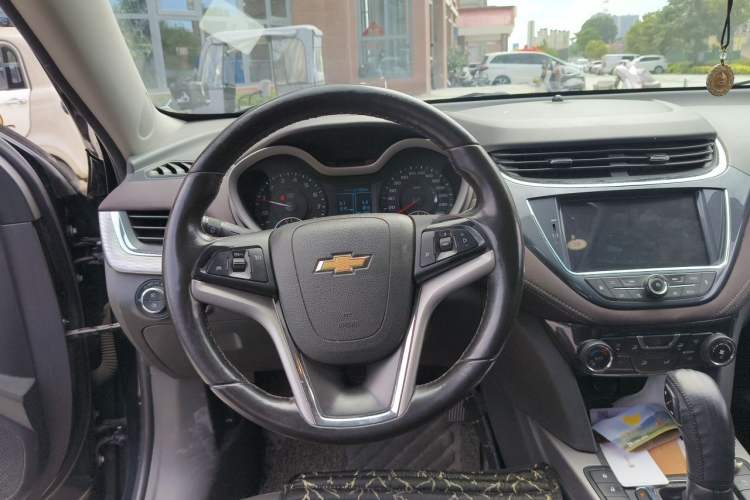 Used Chevrolet Malibu 2018 530T Automatic Luxury Edition Steering Wheel