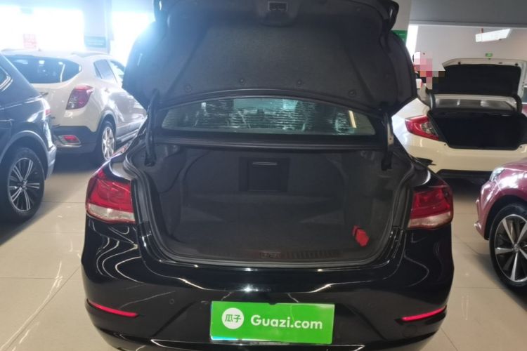Used Chevrolet Malibu 2018 530T Automatic Luxury Edition Trunk
