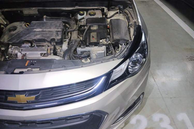 Used Chevrolet Malibu 2018 530T Automatic Luxury Edition Engine Bay Left