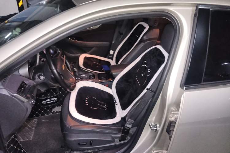 Used Chevrolet Malibu 2018 530T Automatic Luxury Edition Left Front Seat