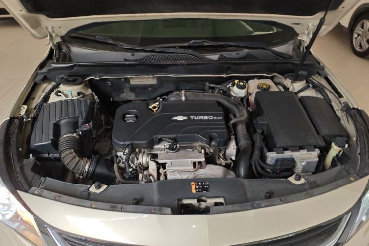 Used Chevrolet Malibu 2018 530T Automatic Fashion Edition Engine Bay