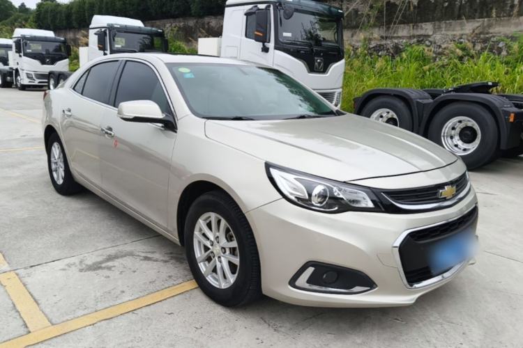 Used Chevrolet Malibu 2018 530T Automatic Fashion Edition Front Right 45 Deg