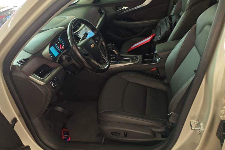 Used Chevrolet Malibu 2018 530T Automatic Fashion Edition Left Front Seat
