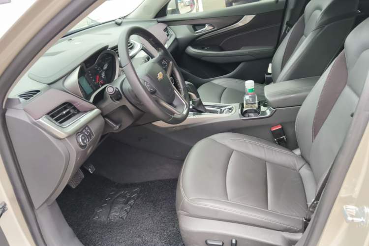 Used Chevrolet Malibu 2018 530T Automatic Fashion Edition Left Front Seat