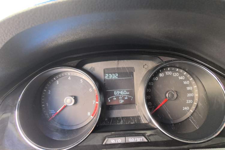 Used Chevrolet Malibu 2018 530T Automatic Luxury Edition Odometer Close Up