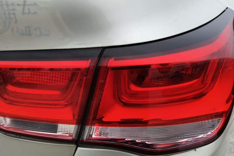 Used Chevrolet Malibu 2018 530T Automatic Fashion Edition Right Rear Taillight