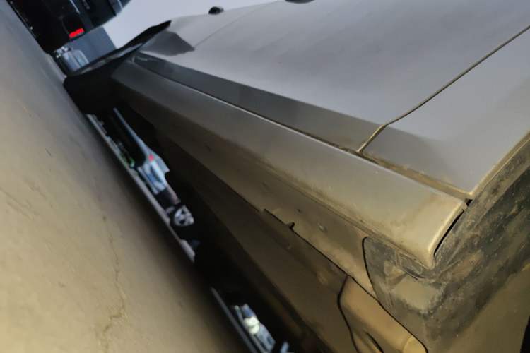 Used Chevrolet Malibu 2018 530T Automatic Fashion Edition Right Side Sill