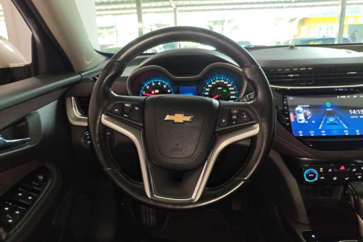 Used Chevrolet Malibu 2018 530T Automatic Fashion Edition Steering Wheel