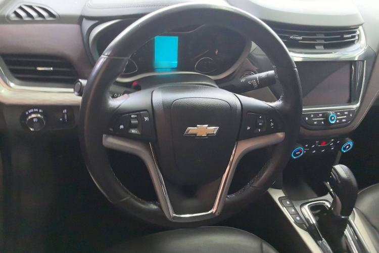 Used Chevrolet Malibu 2018 530T Automatic Luxury Edition Steering Wheel