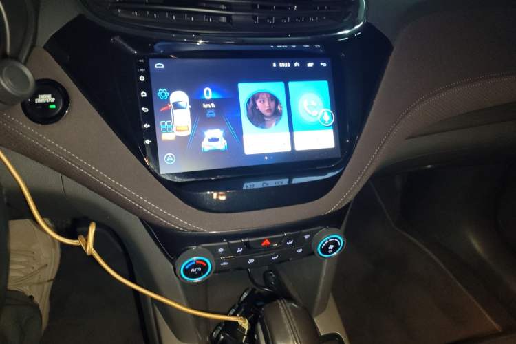 Used Chevrolet Malibu 2018 530T Automatic Fashion Edition Audio And AC Panel