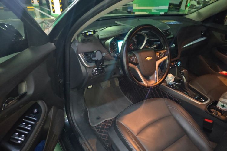 Used Chevrolet Malibu 2018 530T Automatic Luxury Edition Driver Seat