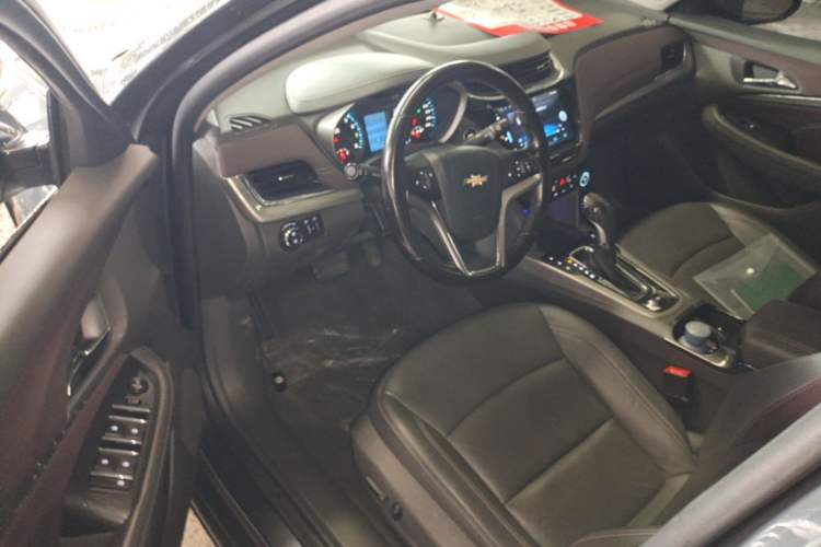 Used Chevrolet Malibu 2018 530T Automatic Fashion Edition Driver Seat