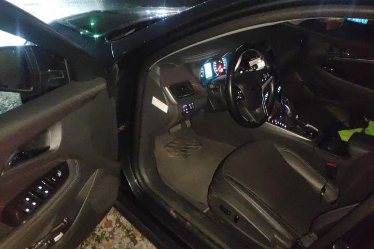 Used Chevrolet Malibu 2018 530T Automatic Fashion Edition Driver Seat
