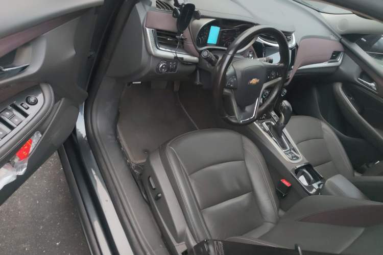 Used Chevrolet Malibu 2018 530T Automatic Fashion Edition Driver Seat