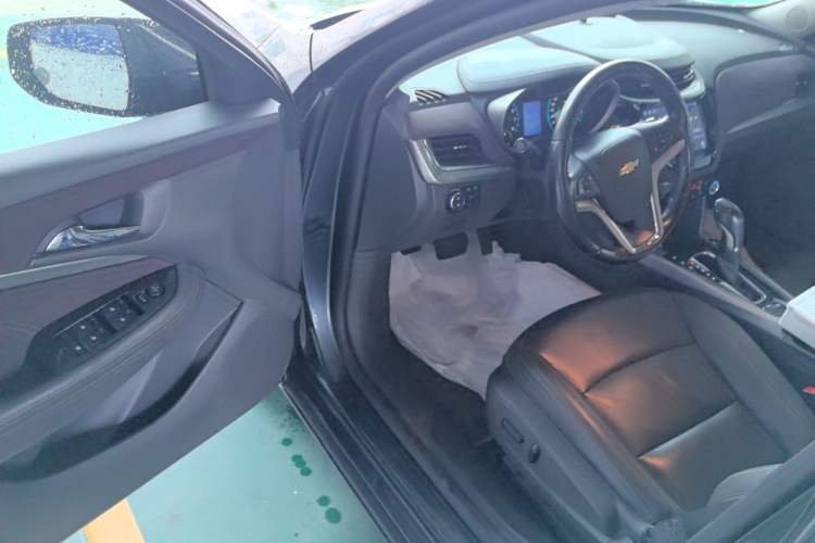 Used Chevrolet Malibu 2018 530T Automatic Fashion Edition Driver Seat