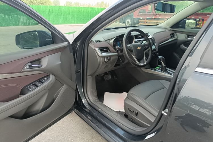 Used Chevrolet Malibu 2018 530T Automatic Fashion Edition Driver Seat