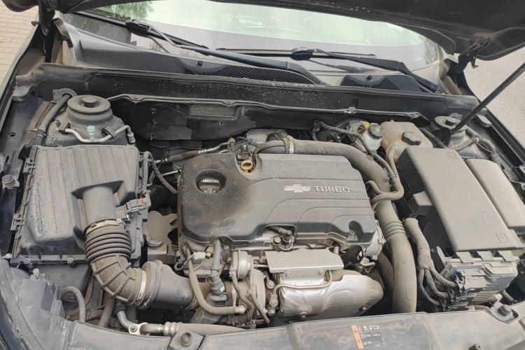 Used Chevrolet Malibu 2018 530T Automatic Luxury Edition Engine Bay
