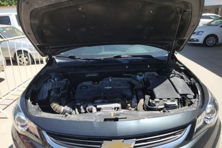 Used Chevrolet Malibu 2018 530T Automatic Luxury Edition Engine Bay