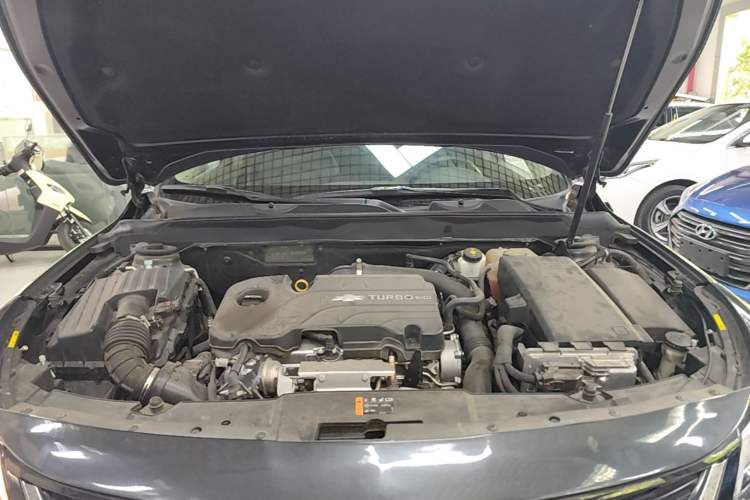 Used Chevrolet Malibu 2018 530T Automatic Luxury Edition Engine Bay