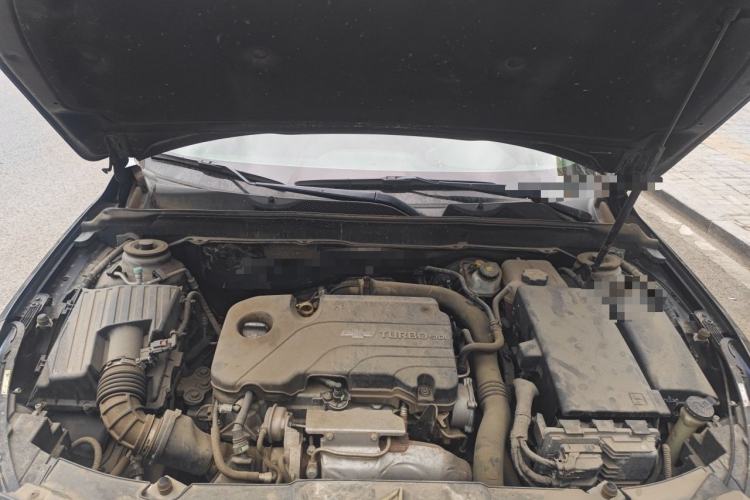 Used Chevrolet Malibu 2018 530T Automatic Luxury Edition Engine Bay