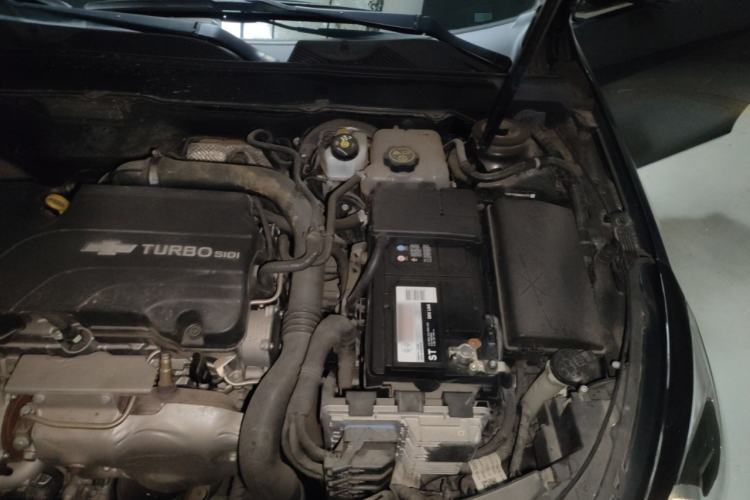 Used Chevrolet Malibu 2018 530T Automatic Fashion Edition Engine Bay Left