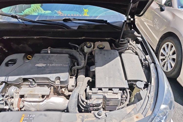 Used Chevrolet Malibu 2018 530T Automatic Luxury Edition Engine Bay Left