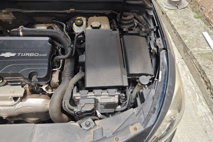 Used Chevrolet Malibu 2018 530T Automatic Luxury Edition Engine Bay Left