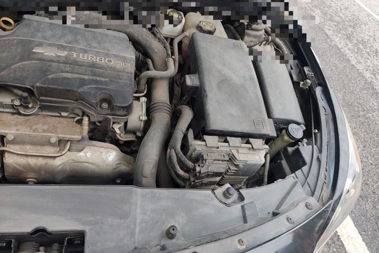 Used Chevrolet Malibu 2018 530T Automatic Fashion Edition Engine Bay Left