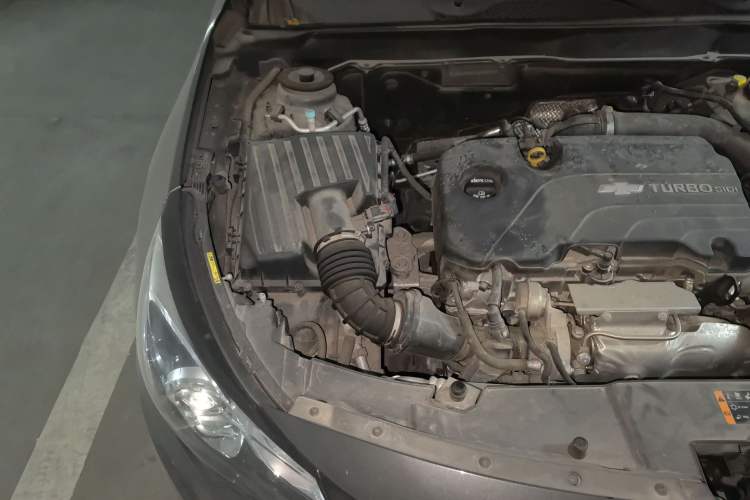 Used Chevrolet Malibu 2018 530T Automatic Luxury Edition Engine Bay Right