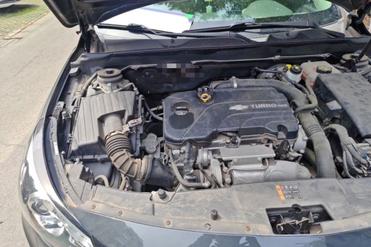 Used Chevrolet Malibu 2018 530T Automatic Luxury Edition Engine Bay Right